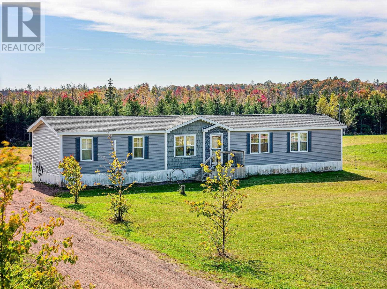 1589 Bethel Rd, Bethel, PE C1B 3L5