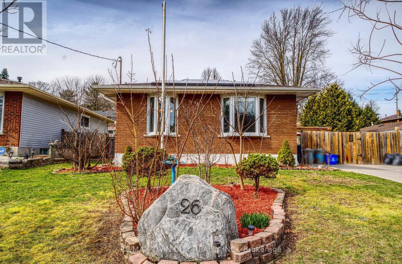 26 Ashton Dr, Norfolk Simcoe, ON N3Y 2S4