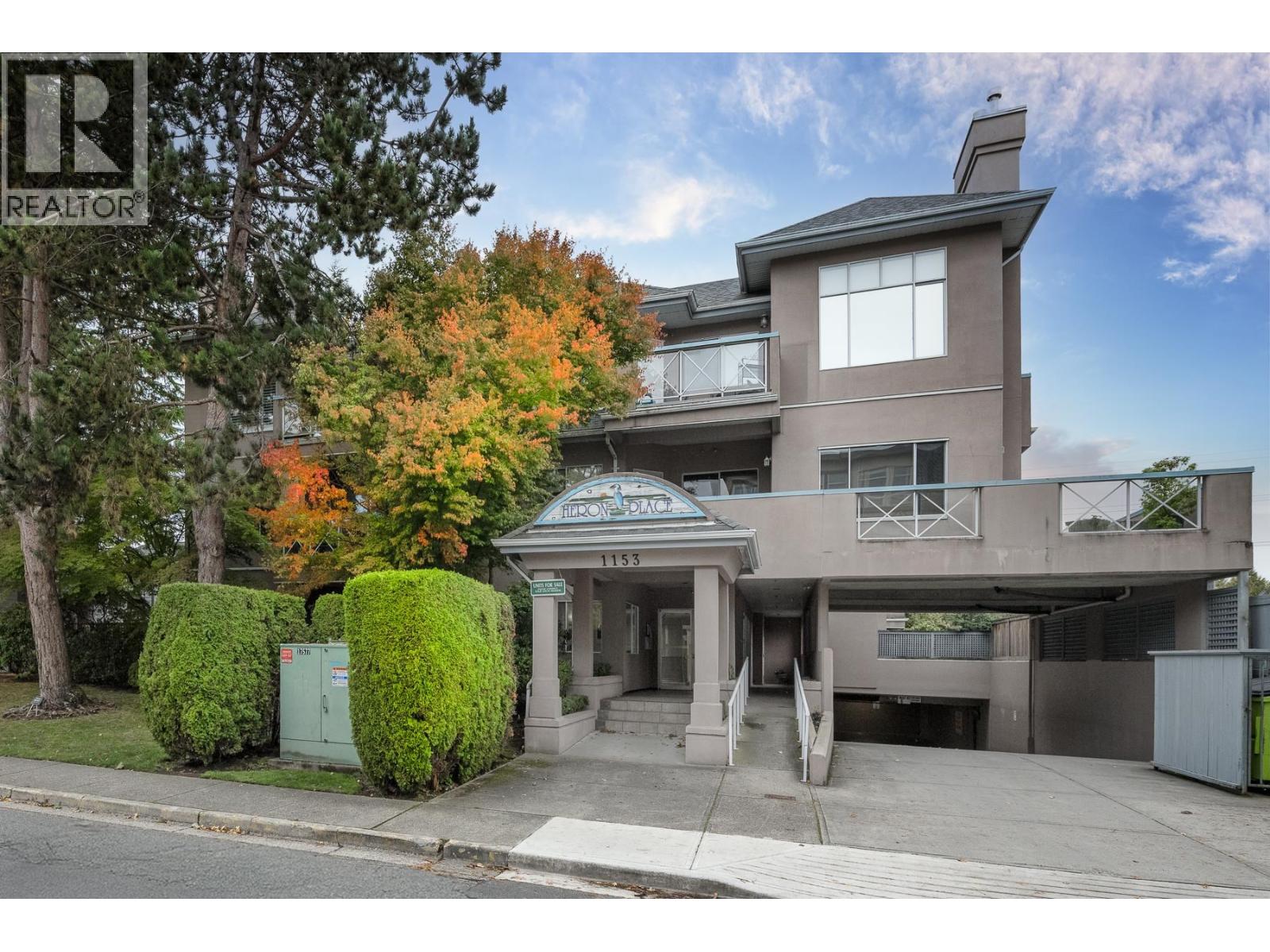 1153 54a Street Unit 204, Delta, BC V4M 4E4