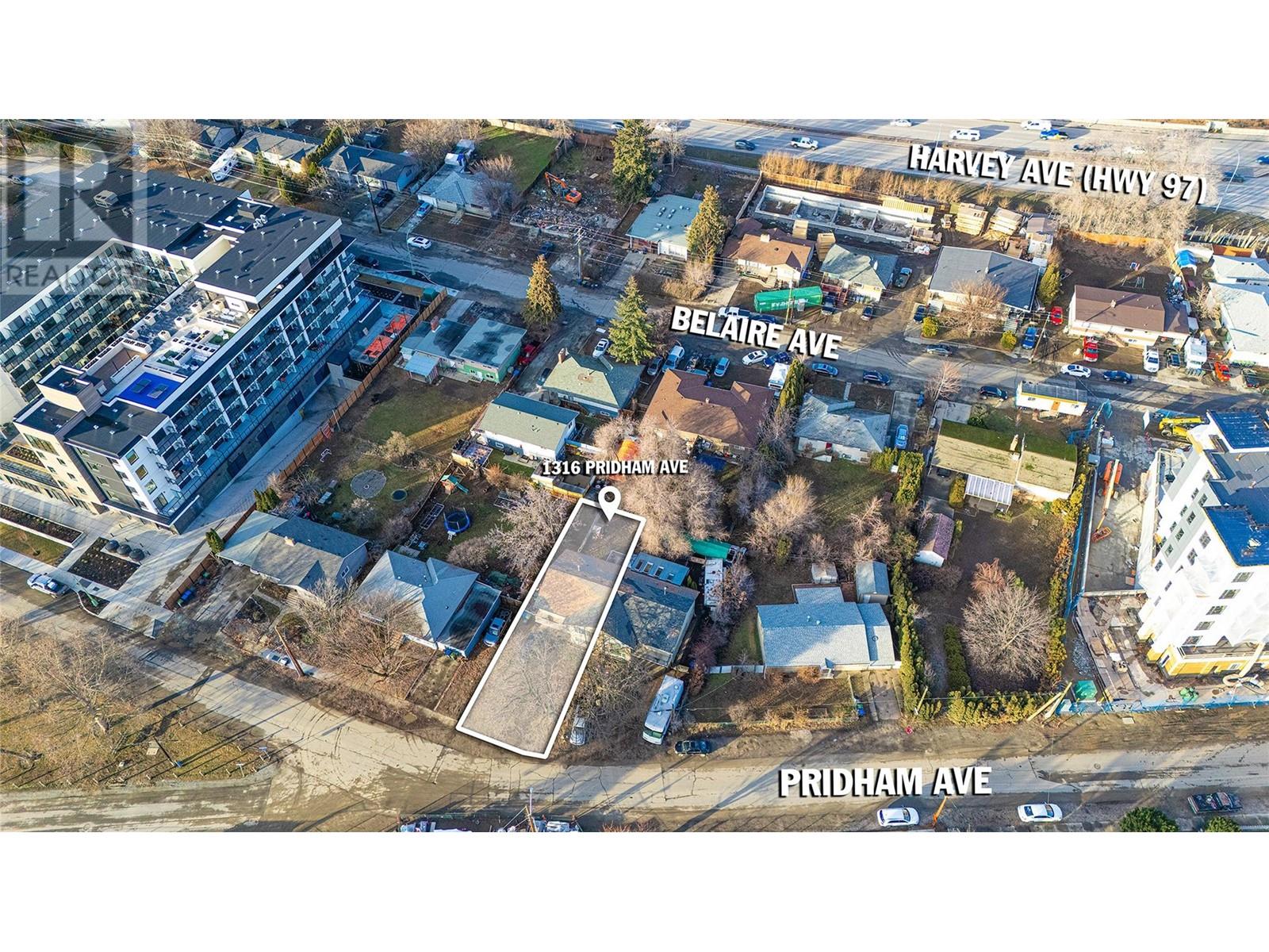 1316 Pridham Ave, Kelowna, BC V1Y 6B5