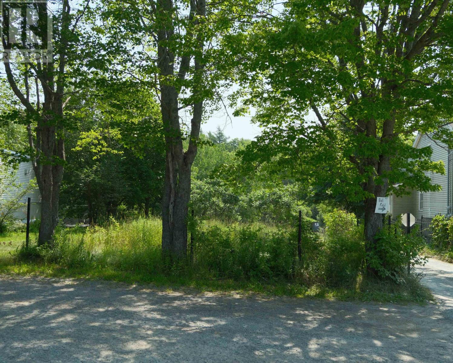 46 Community Centre Ln, Windsor Junction, NS B2T 1W6