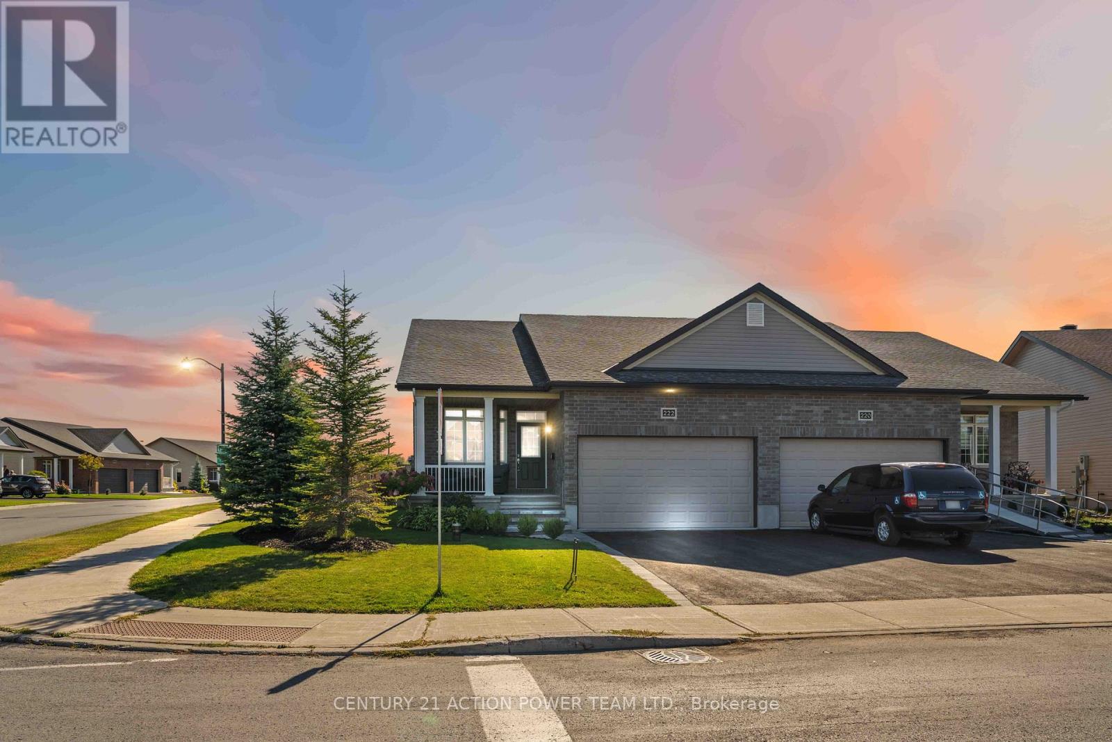222 Cedarstone St, Ottawa, ON K0A 2Z0