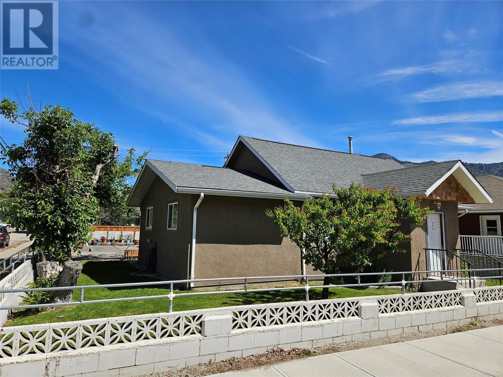 504 7th Avenue Ave #504, Keremeos, BC V0X 1N3