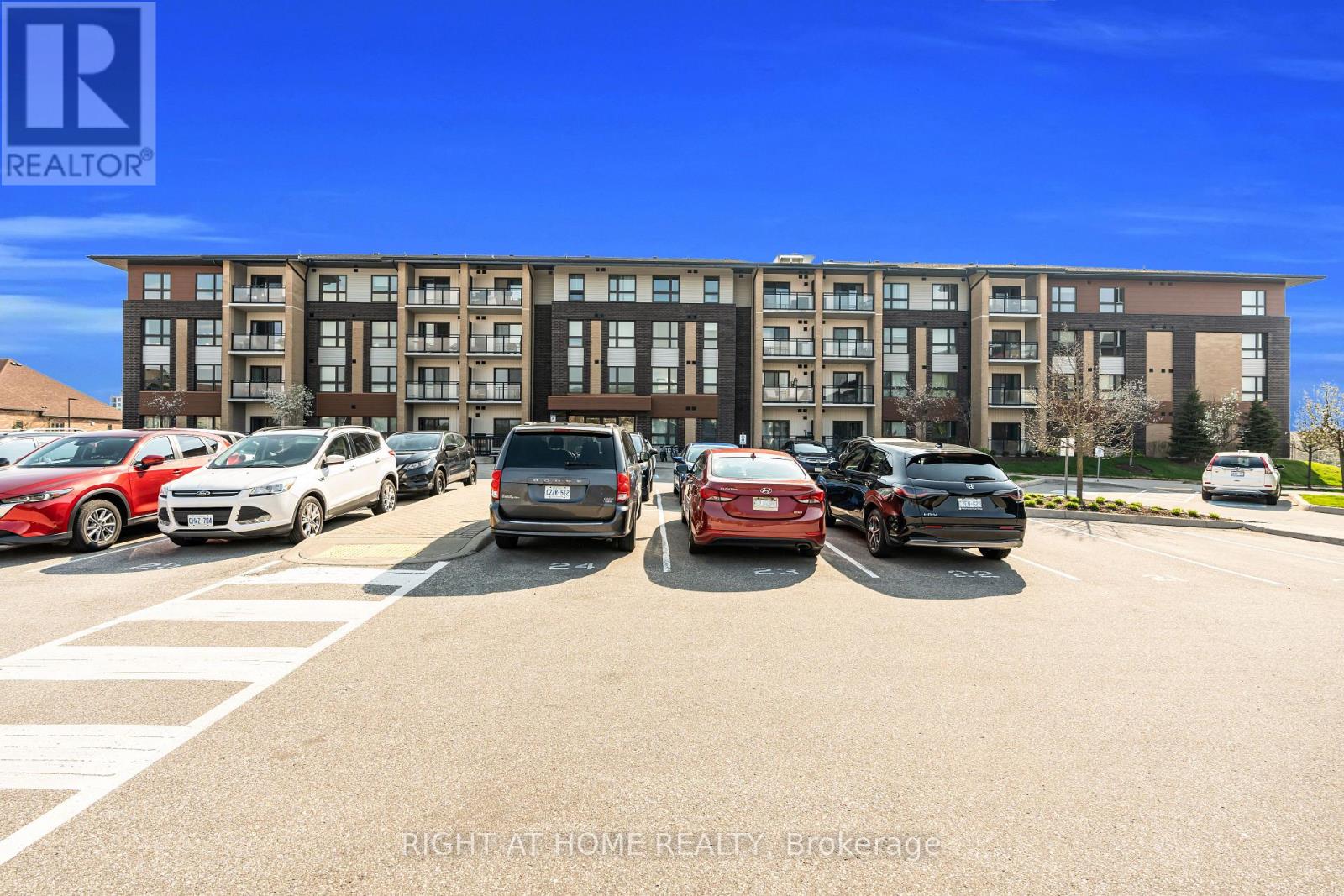 25 Kay Cres, Guelph, ON N1L 0P2
