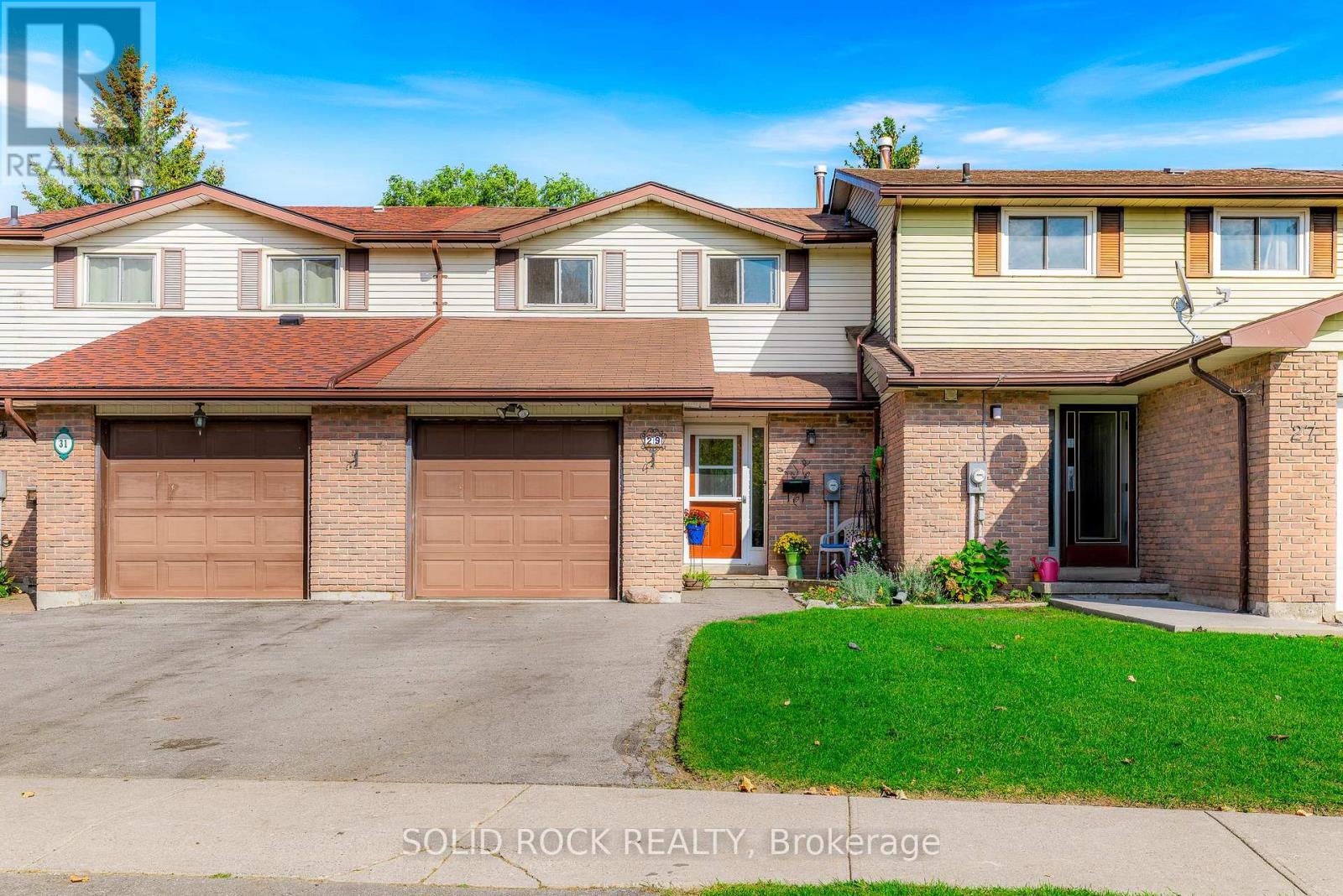 29 Windfield Cres, Kingston, ON K7K 6G5