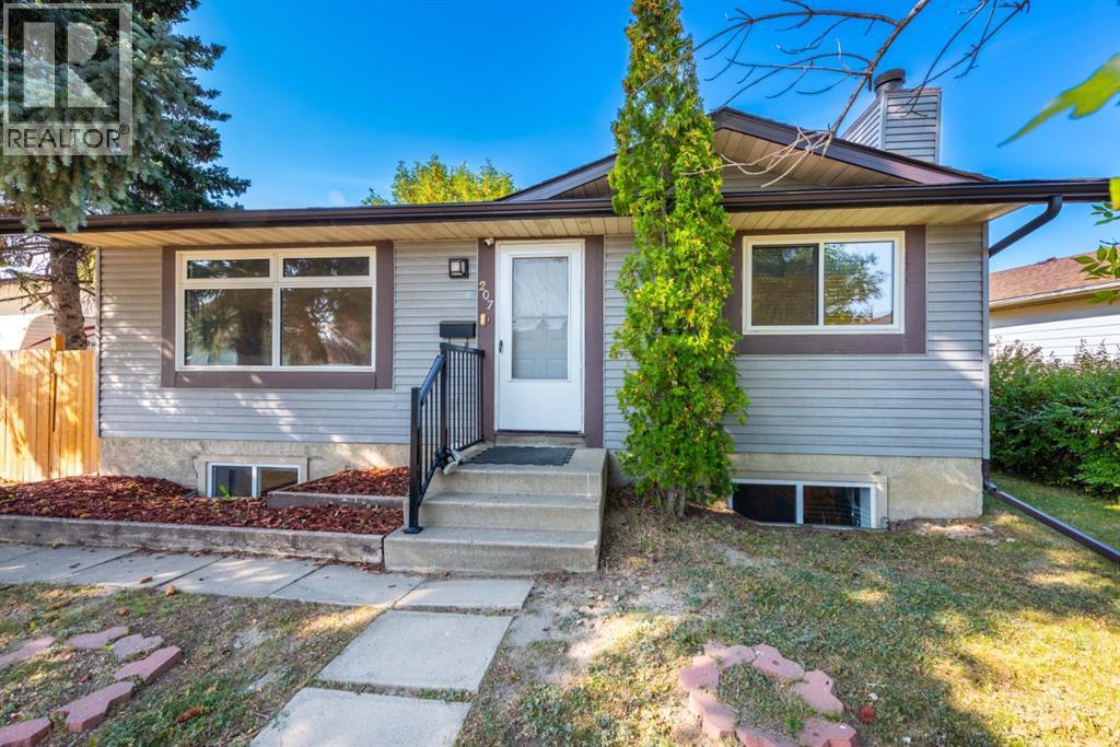 207 Fallswater Rd NE, Calgary, AB T3J 1B2