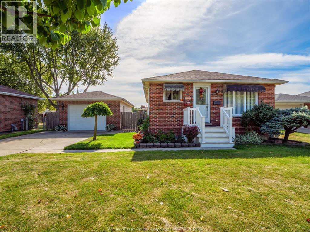 5603 Baldwin Ave, Windsor, ON N8T 1L7