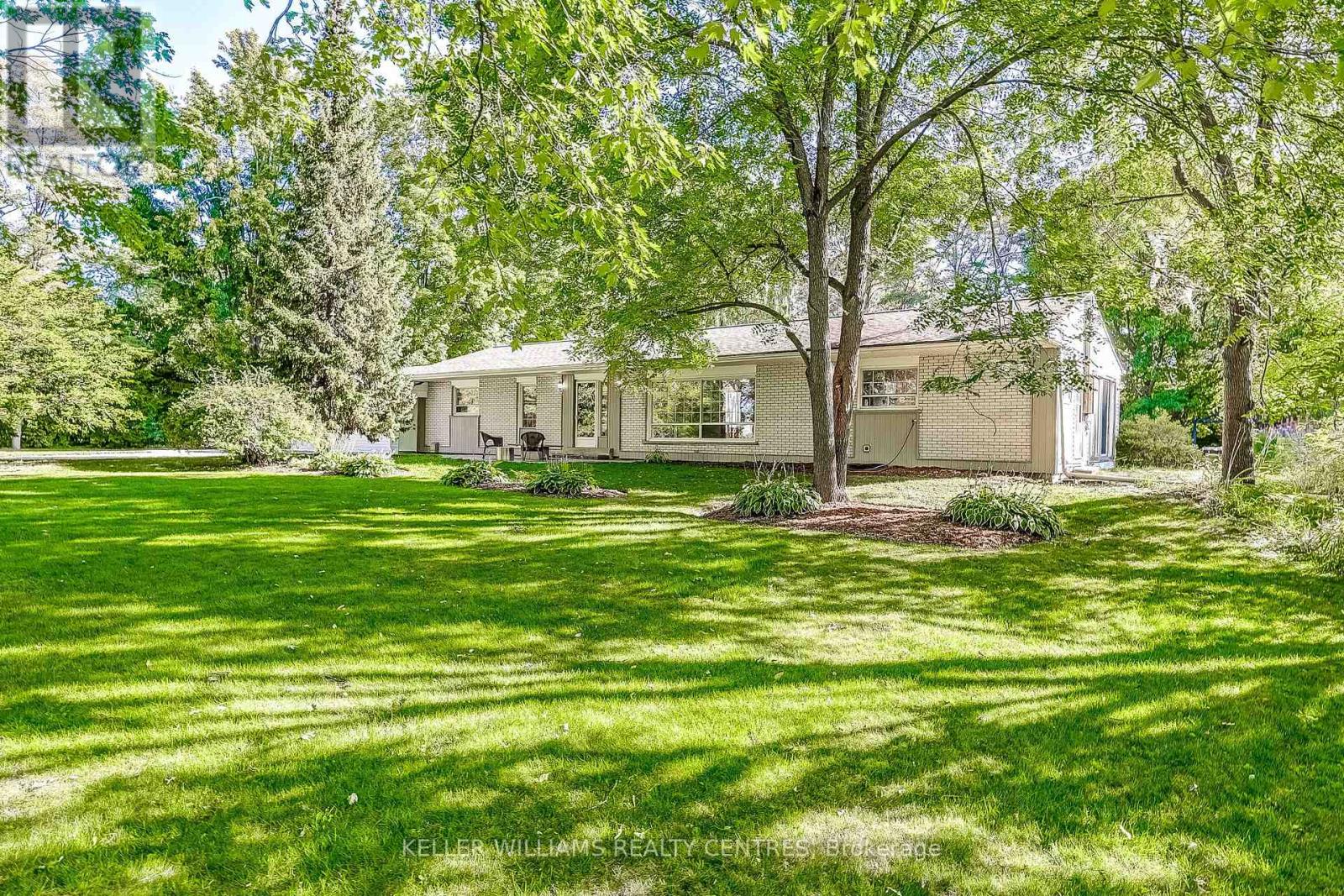 16073 Warden Ave, Whitchurch-stouffville, ON L4A 2M3
