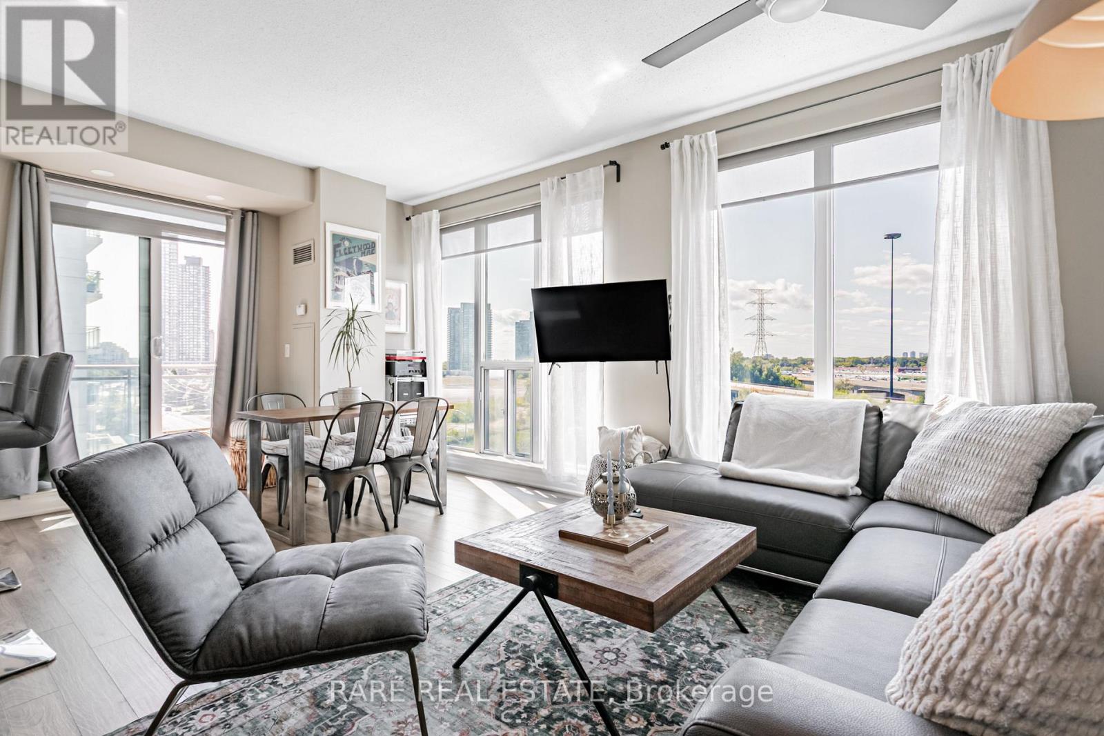 703 2119 Lake Shore Blvd W, Toronto, ON M8V 4E9