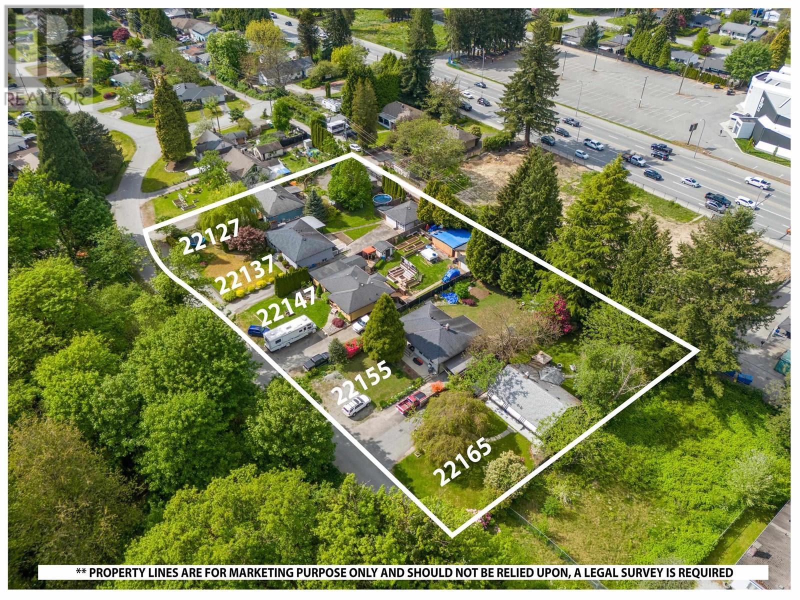 22127 Cliff Ave, Maple Ridge, BC V2X 2L4