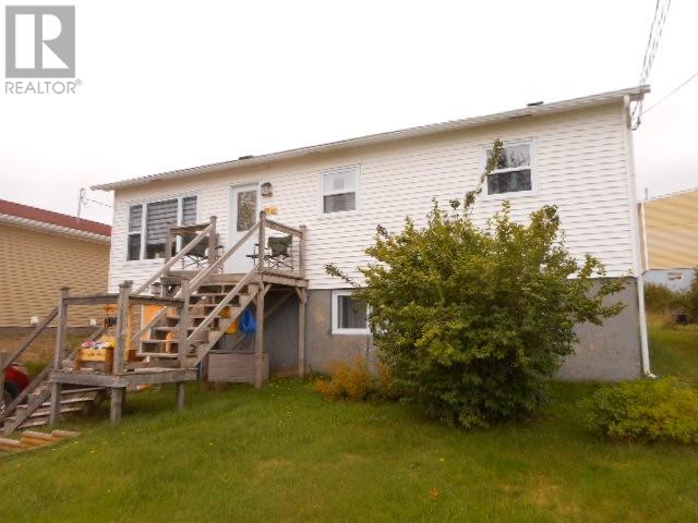 62 Bayview Rd, Springdale, NL A0J 1T0