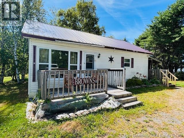 922 Route 10, Fredericton, NB E3A 7E5