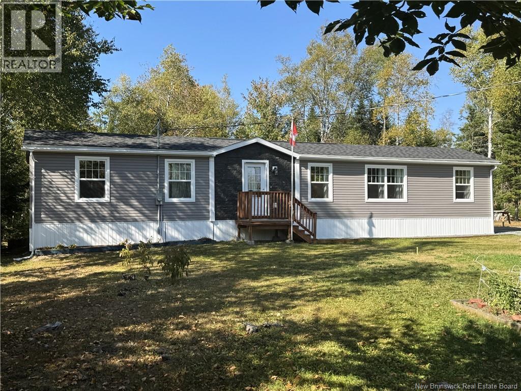 203 English Settlement Rd, Stanley, NB E6B 2E7