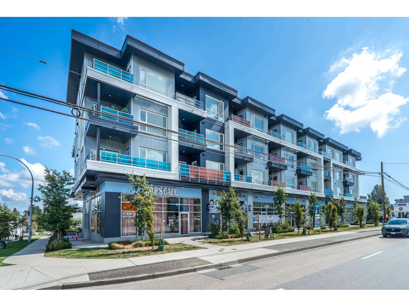 8496 120 Street Unit 206, Surrey, BC V3W 3N5