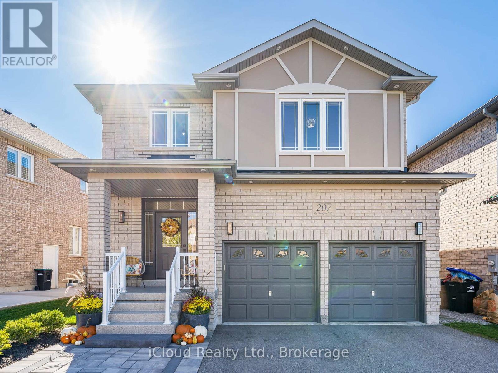 207 Rutherford Rd, Bradford West Gwillimbury Bradford, ON L3X 0X5