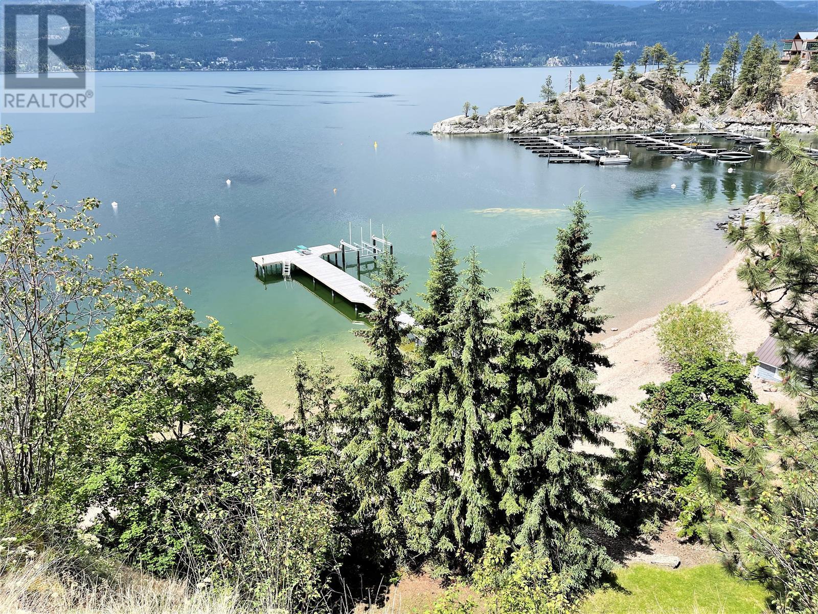 110 Russell Rd, Vernon, BC V1H 1L2