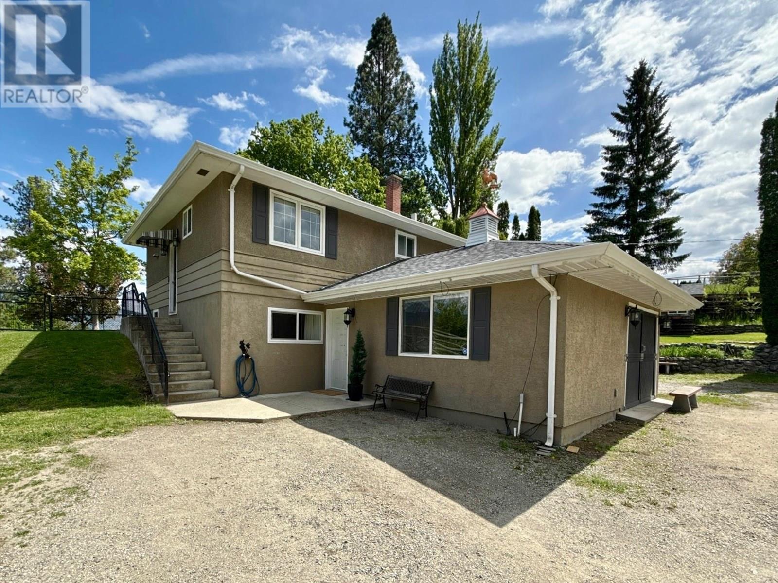 2211 W Bench Dr, Penticton, BC V2A 8Z8