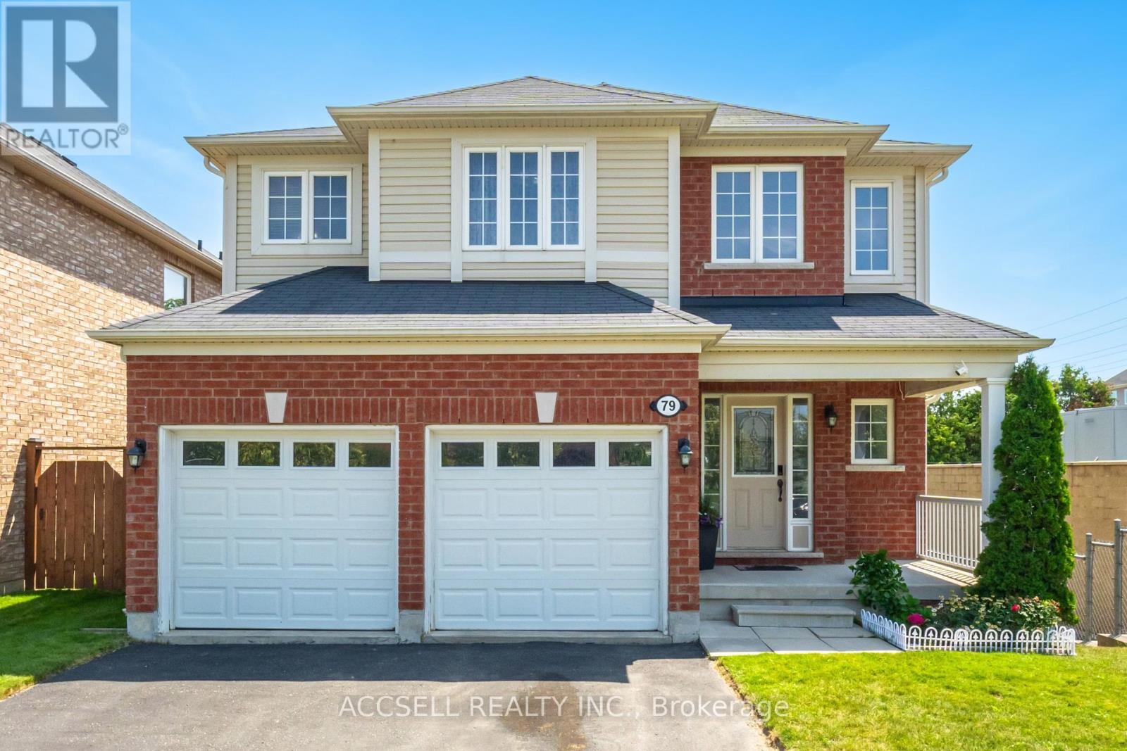 79 Lobb Ct, Clarington, ON L1C 3Y6
