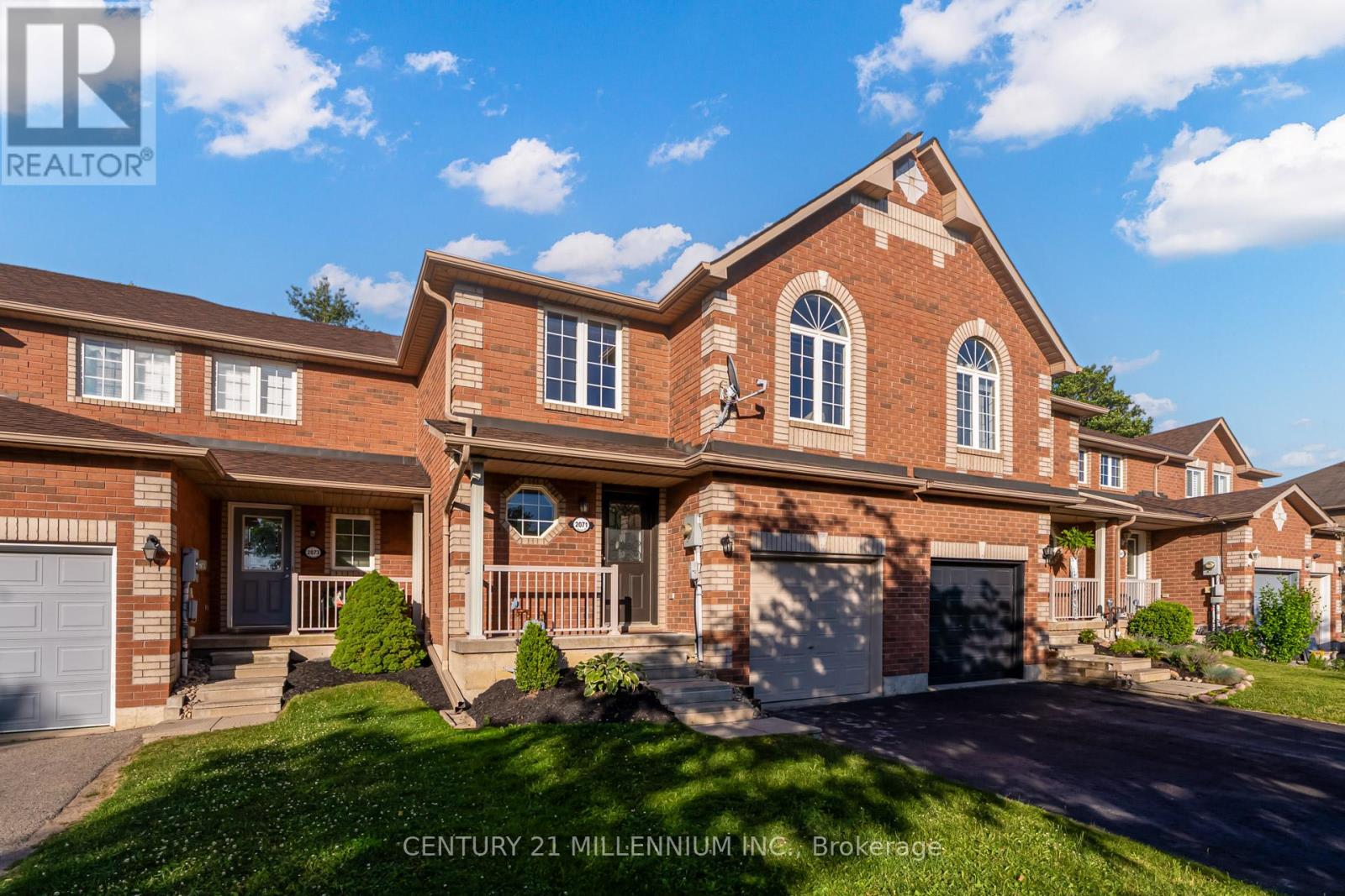 2071 Osbond Rd, Innisfil, ON L9S 0B6