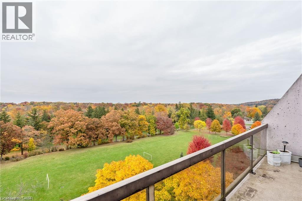 1255 Commissioners Road W Unit 701, London, ON N6K 3N5