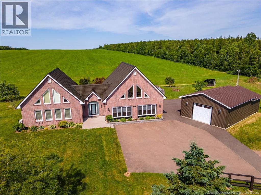 826 Route 933, Haute-aboujagane, NB E4P 5S4