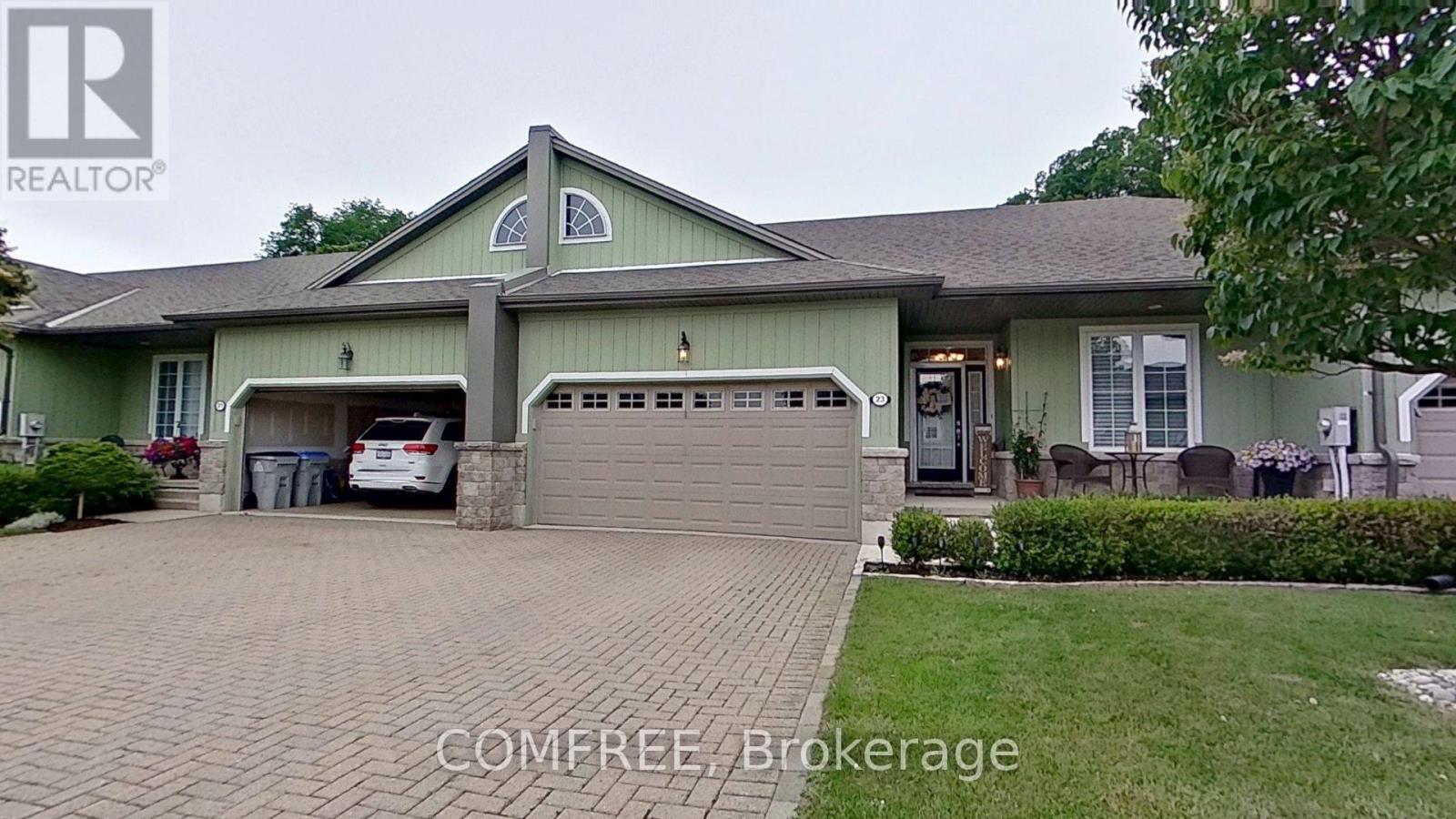 23 23 Oakwood Links Ln, South Huron, ON N0M 1T0