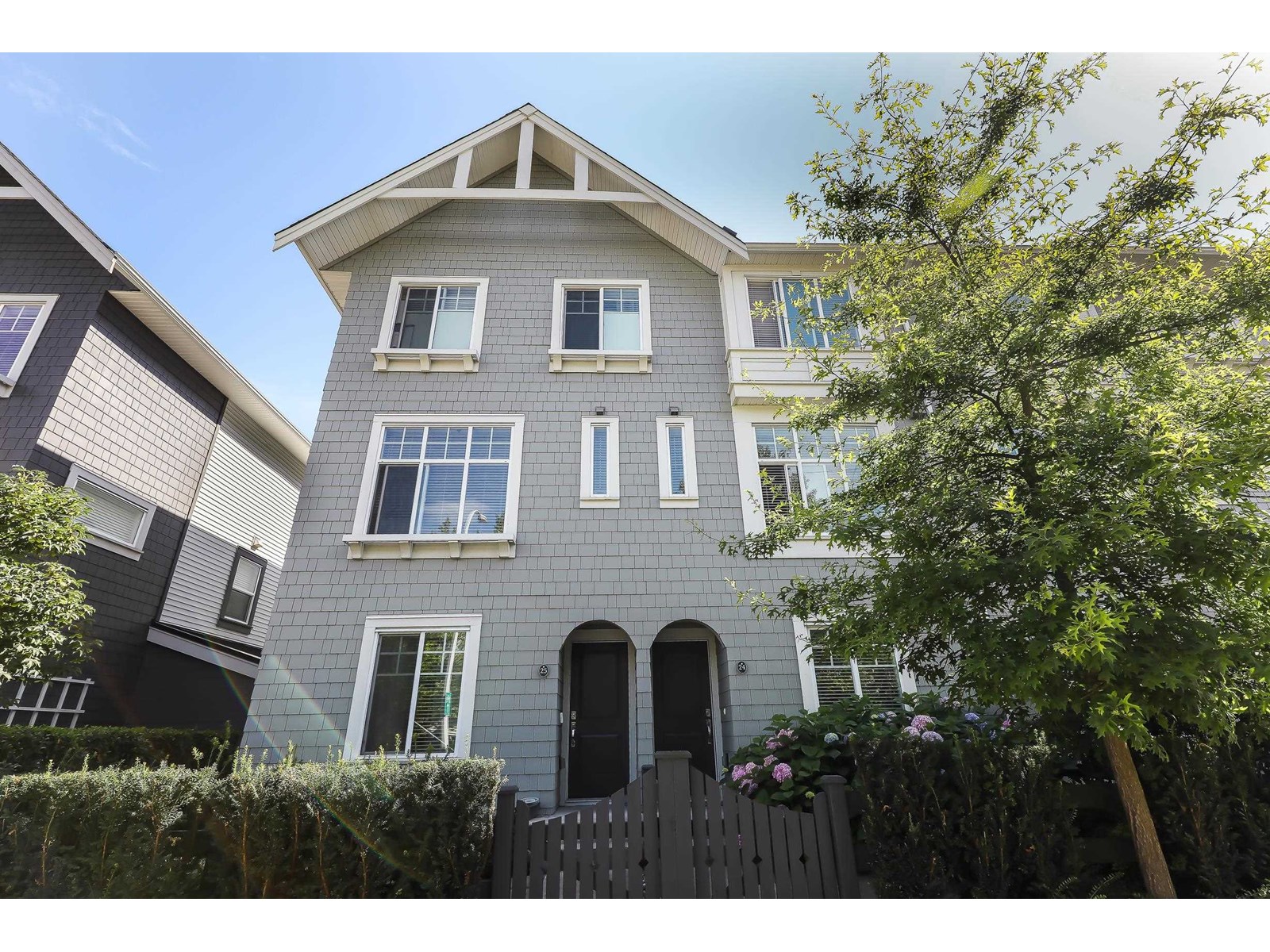 15487 99a Avenue Unit 24, Surrey, BC V3R 0G9