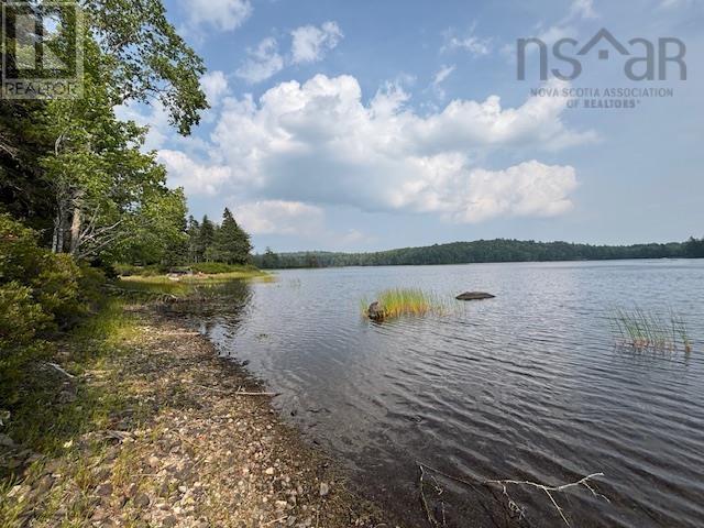 25 Beaver Dam Trl, Labelle, NS B0T 1E0
