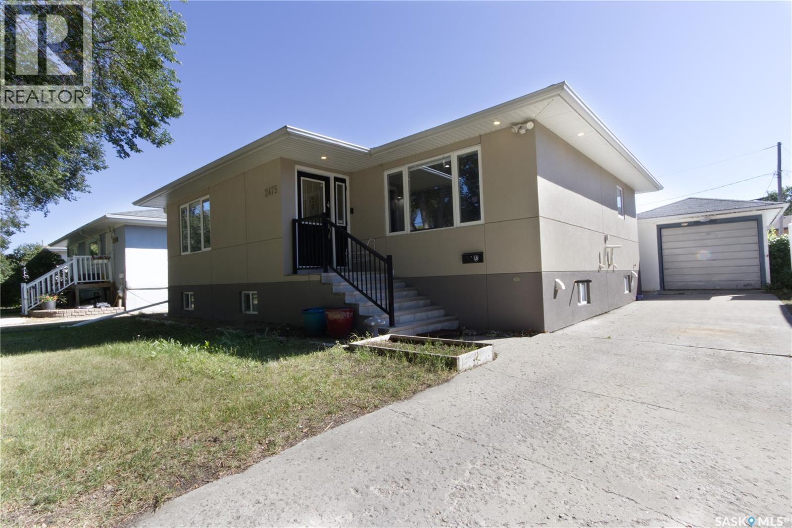 2475 Francis St, Regina, SK S4N 2R1