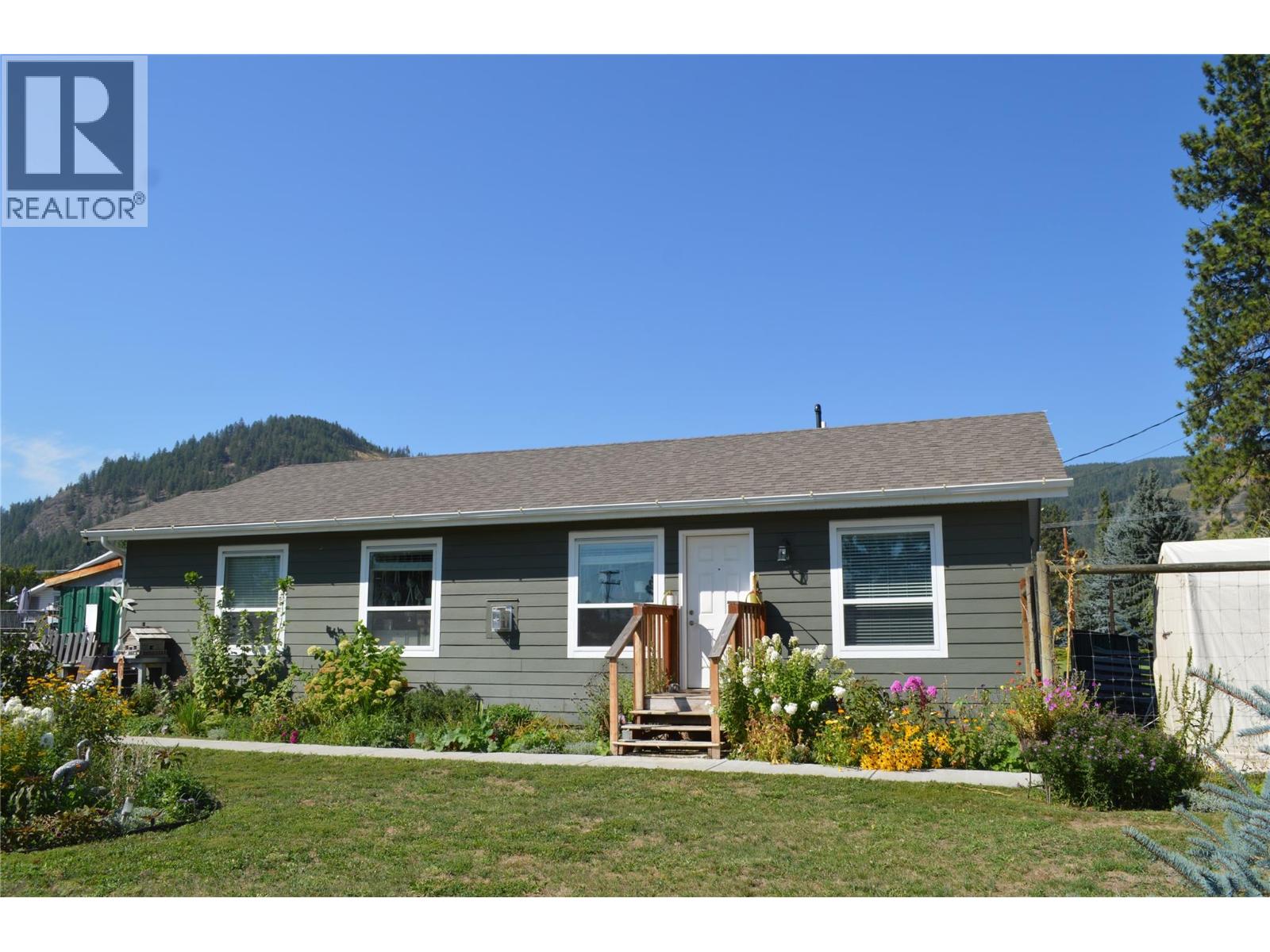 8187 Donaldson Dr, Grand Forks, BC V0H 1H2
