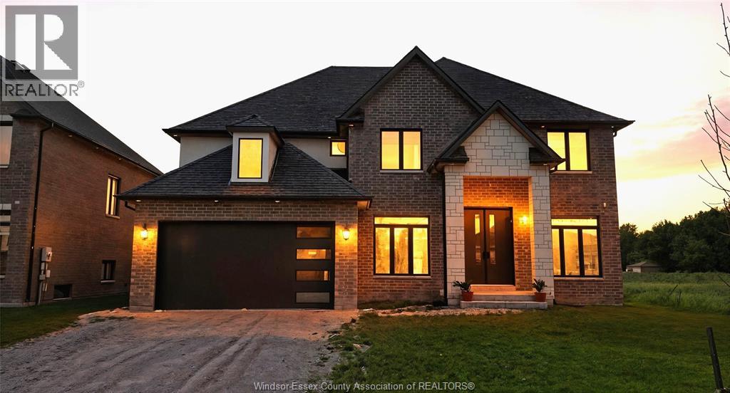 518 Veneto St, Lakeshore, ON N8L 0K4