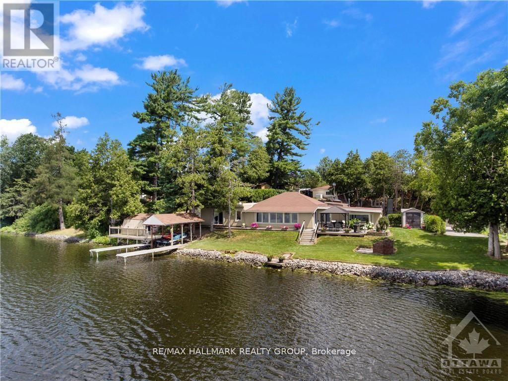 3332 River Road #d, Ottawa, ON K4M 1B4