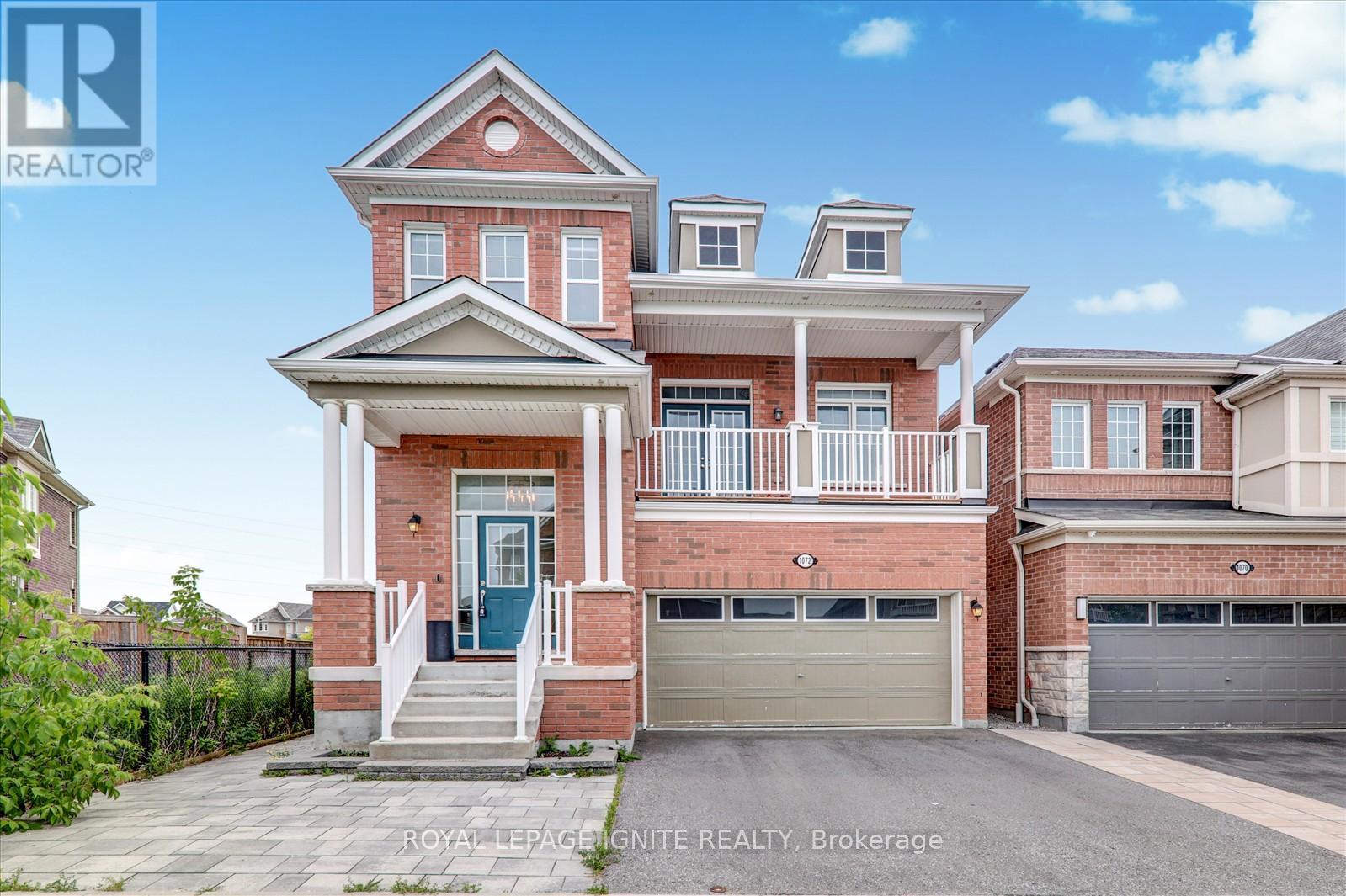 1072 Foxtail Cres, Pickering, ON L1X 0E7
