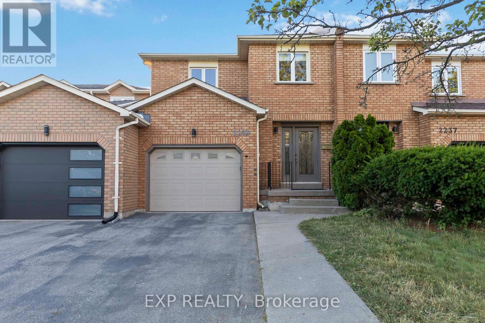 2239 Shipwright Rd, Oakville, ON L6M 3E2