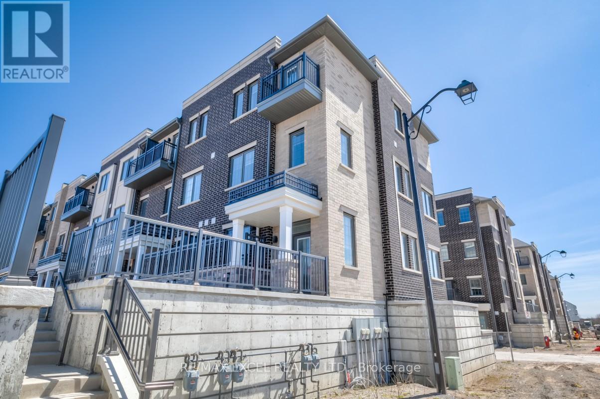 6 Maybank Ln, Whitchurch-Stouffville, ON L4A 2S9