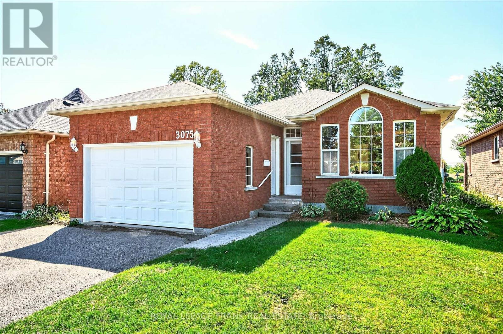 3075 Westridge Blvd Ward 2 Blvd, Peterborough, ON K9K 2K5