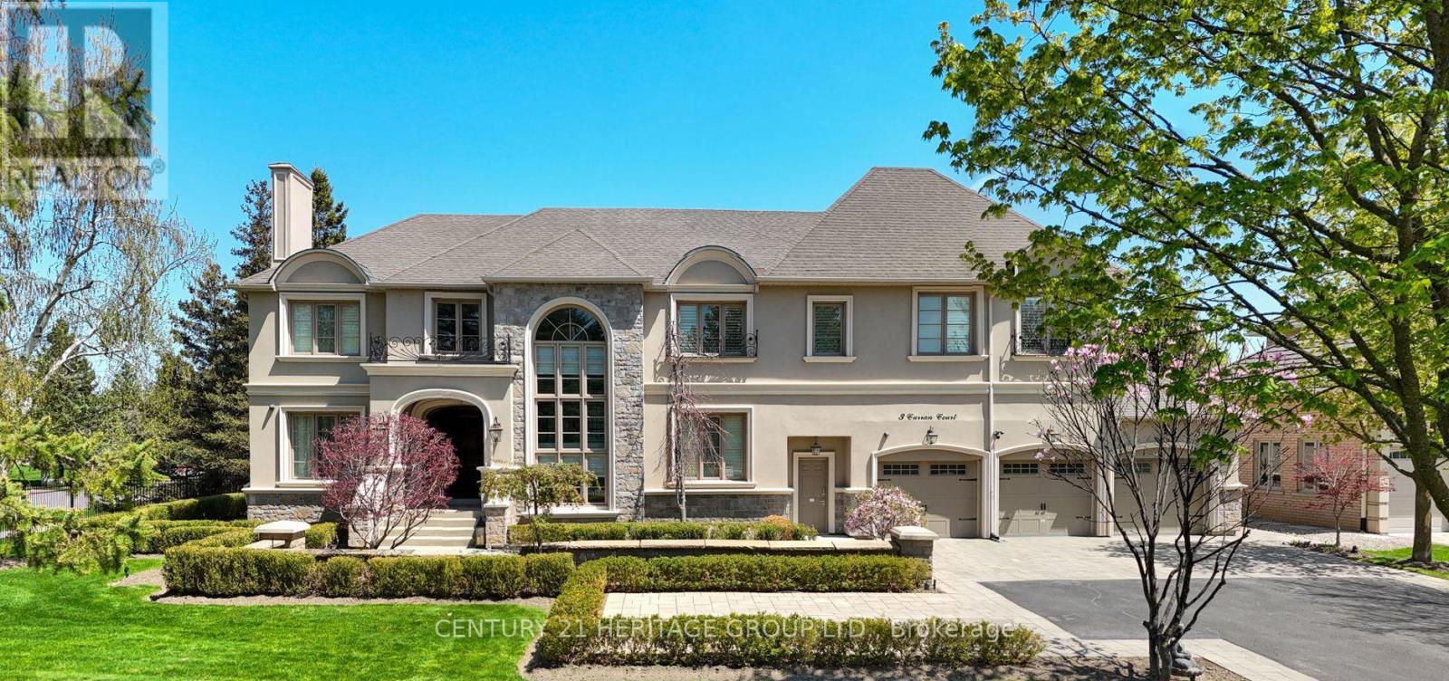 3 Curran Ct, King, ON L7B 1B4