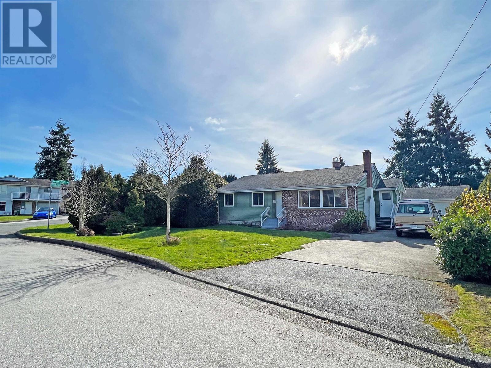 8520 Robinson Rd, Richmond, BC V6Y 1B5