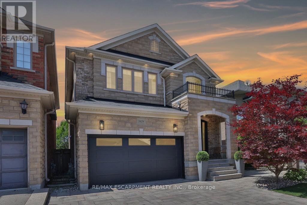 3424 Skipton Ln, Oakville, ON L6M 0K1