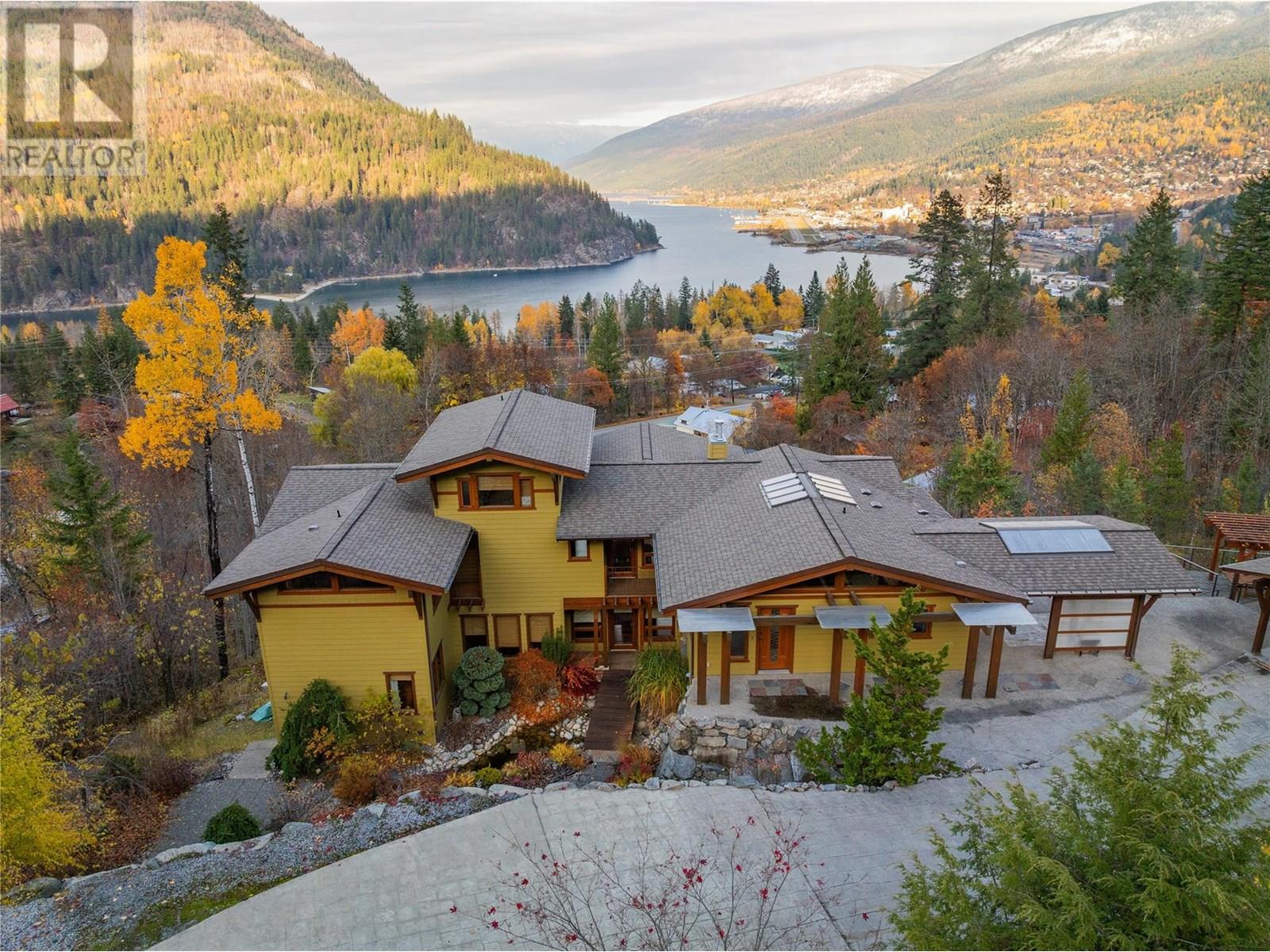 1630 Knox Rd, Nelson, BC V1L 6Y6