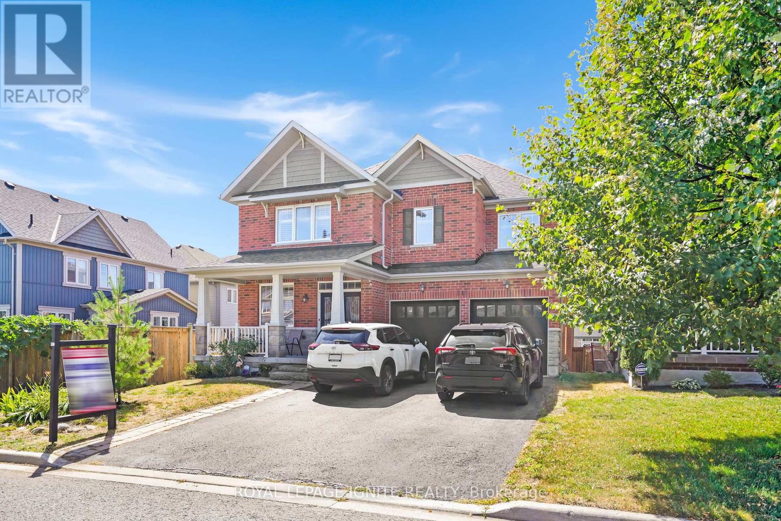 210 Blackwell Cres, Oshawa, ON L1L 0C1