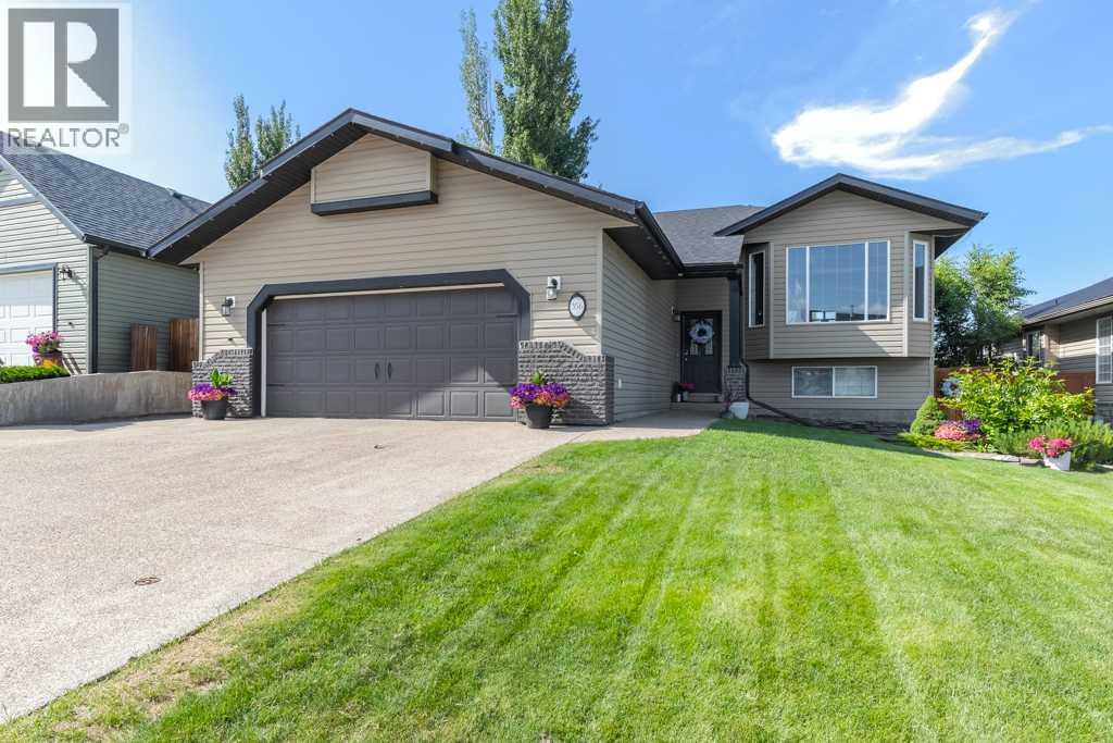 356 Lake Stafford Dr E, Brooks, AB T1R 0M1