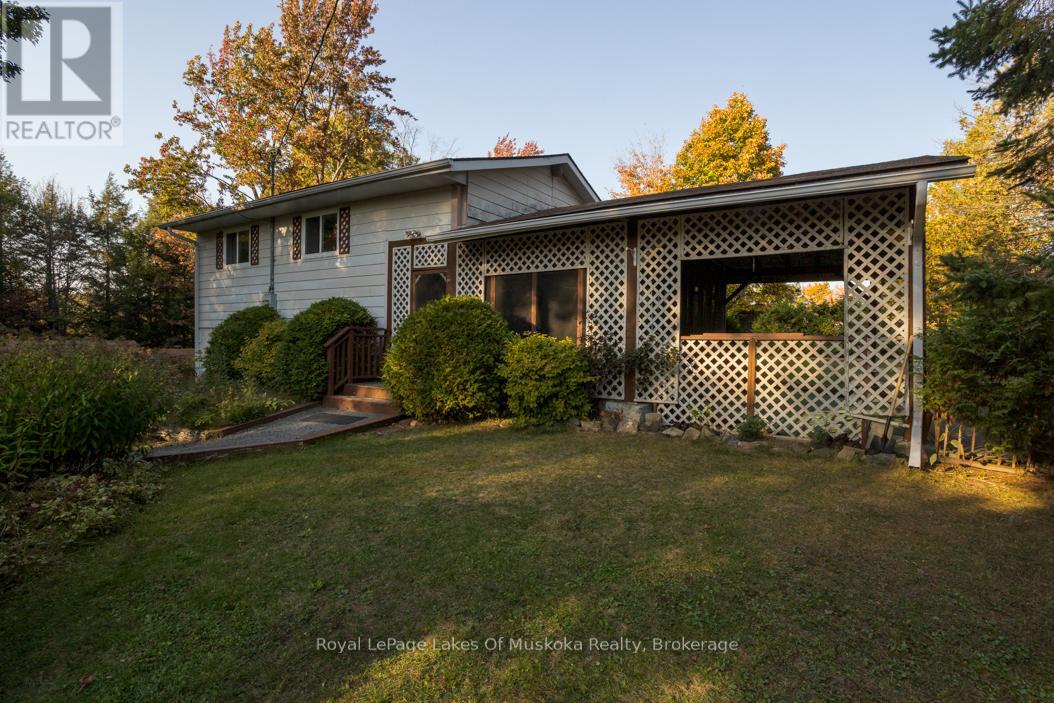 1397 Fraserburg Rd, Bracebridge Draper, ON P1L 0A1