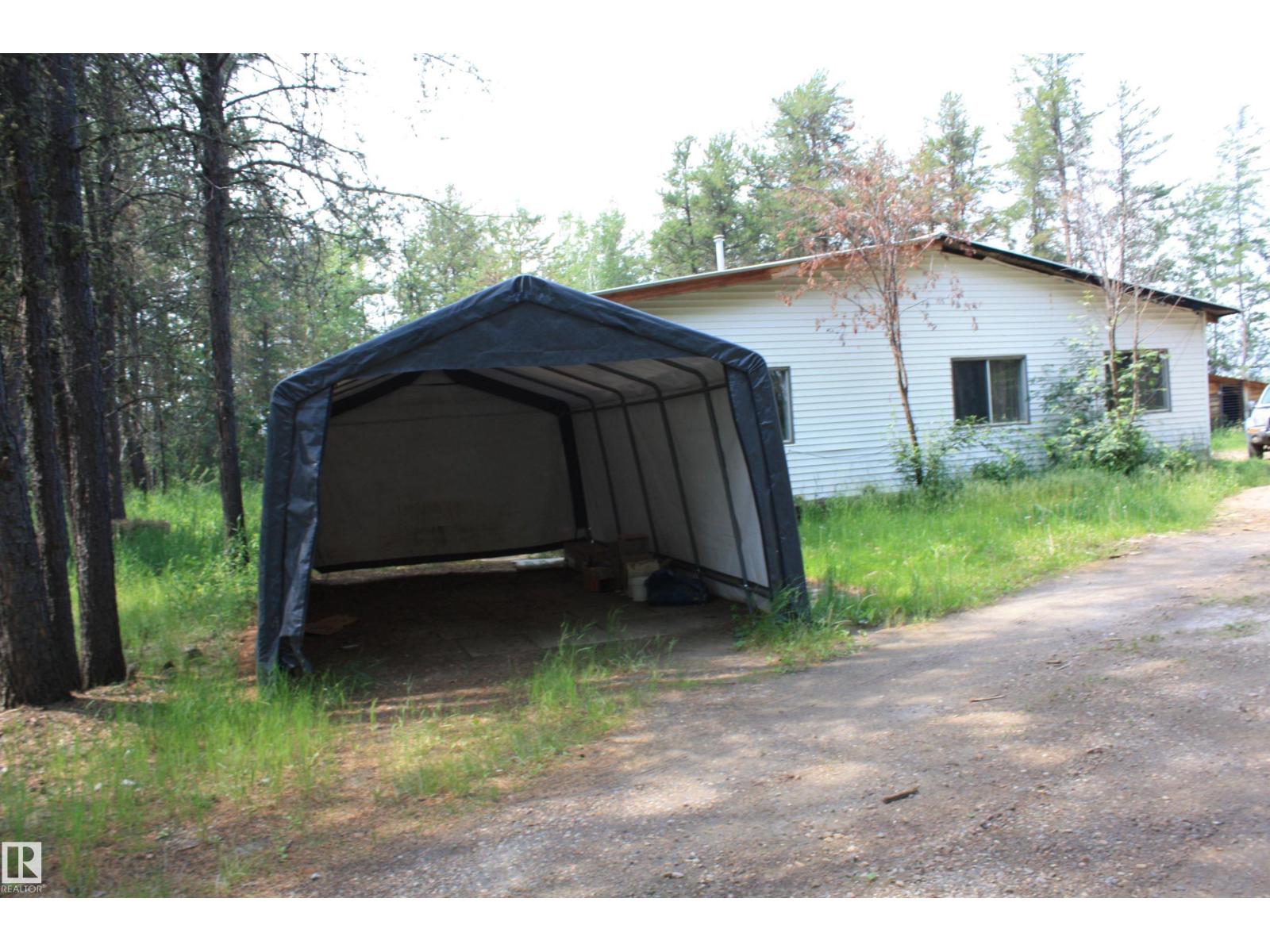 14044 Hiway 28, Rural Smoky Lake County, AB T0A 3L0