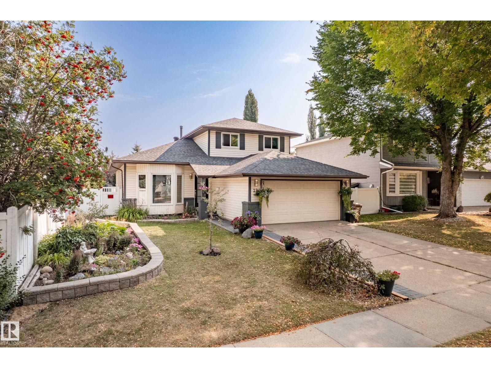 27 Page Dr, St. Albert, AB T8N 4S8