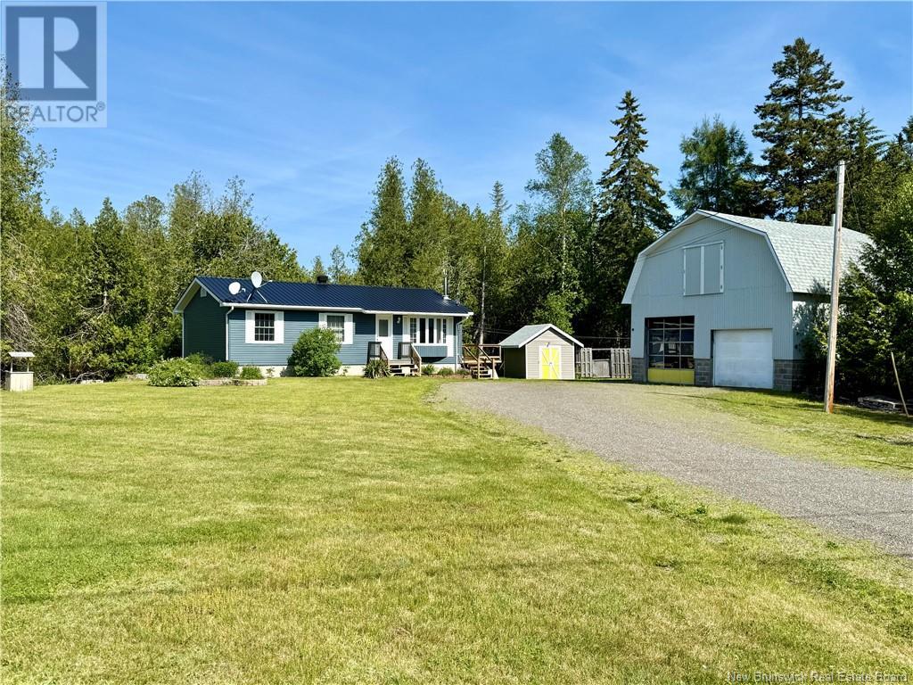 402 Mascarene Rd, Mascarene, NB E5C 2R9