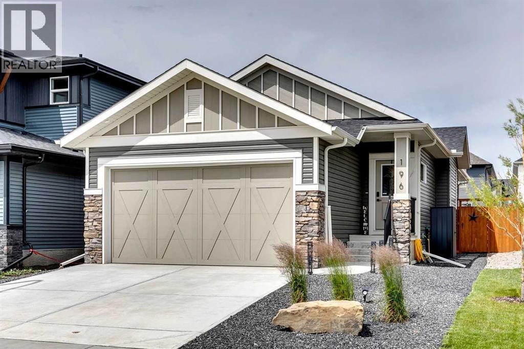 196 Emberside Holw, Cochrane, AB T4C 2A3