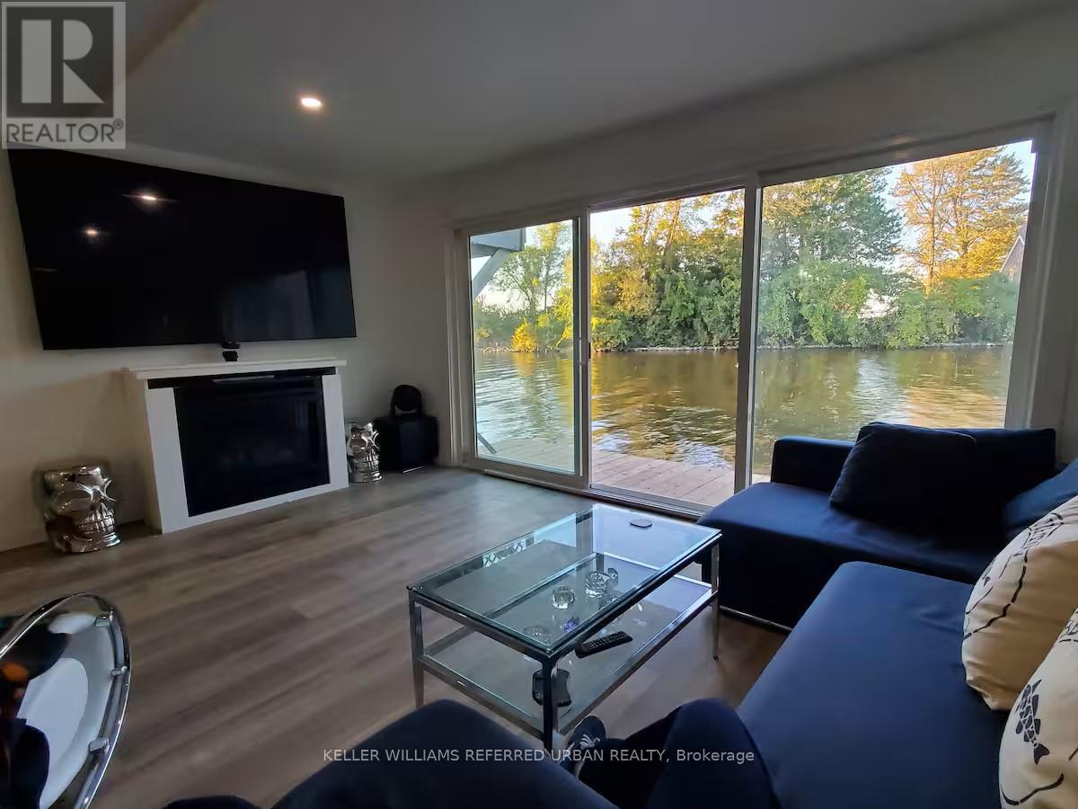 18 Harbour Park Cres, Brock Beaverton, ON L0K 1A0