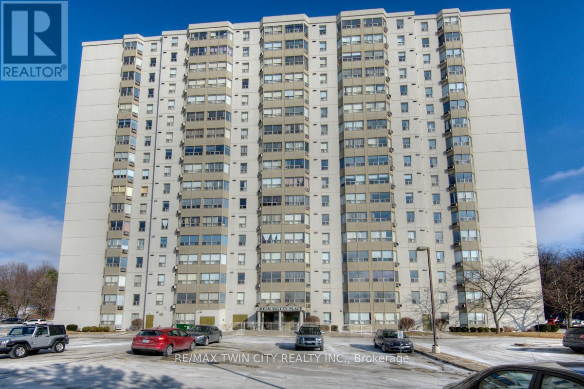 1412 35 Green Valley Dr W, Kitchener, ON N2P 2A5