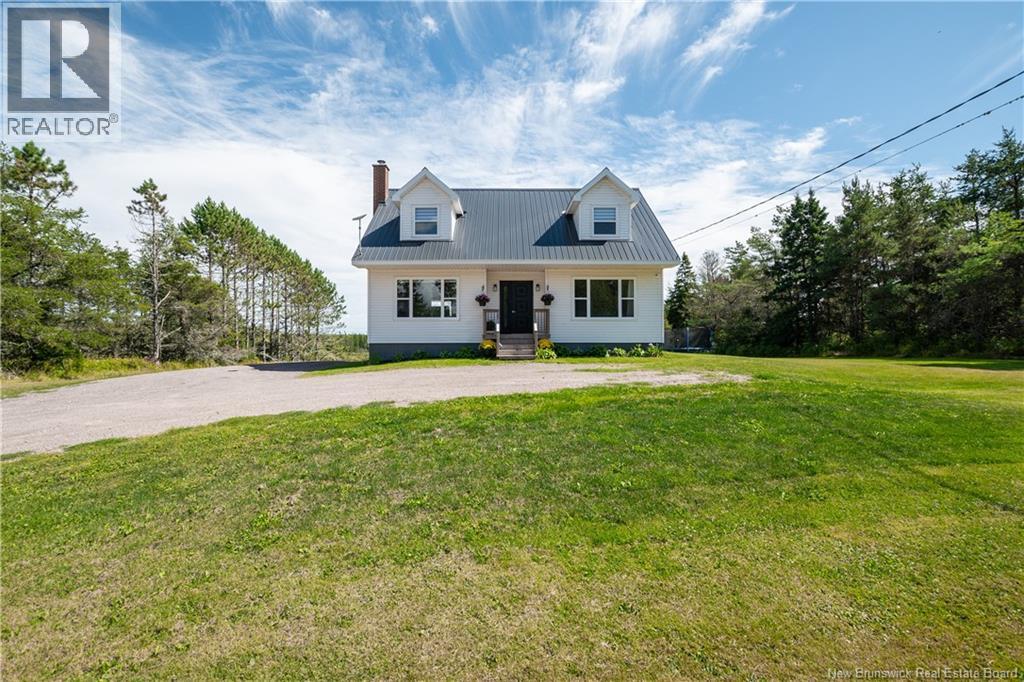 1499 Route 16, Baie Verte, NB E4M 2H8